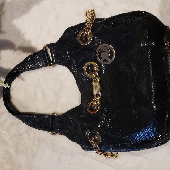 MICHAEL KORS BLACK WITH GOLD CHAIN BAG leather - Picture 1 of 9
